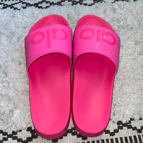 Alo yoga sandals - Picture 5 of 5